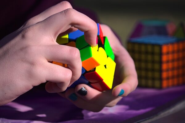 Rubiks Kube Hemmelige Verden En Morsom og Hjernetrimlende Reise